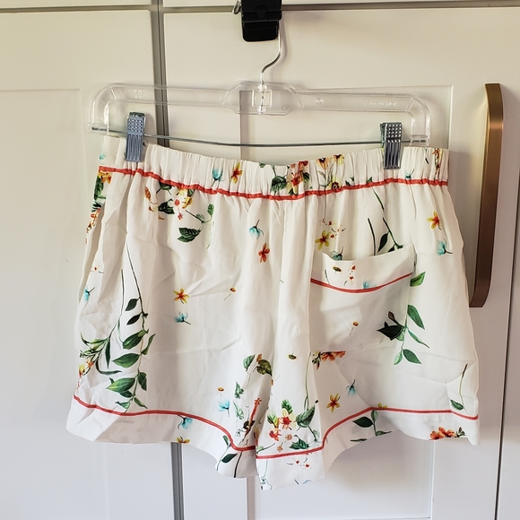 Willow Clay Shorts Womens M White Floral High Waist - Picture 2 of 6